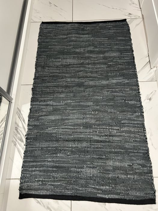 Luksusowy dywanik skórzany 70*130
