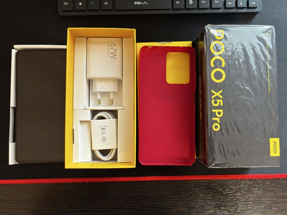 Продаю телефон POCO X5 Pro.