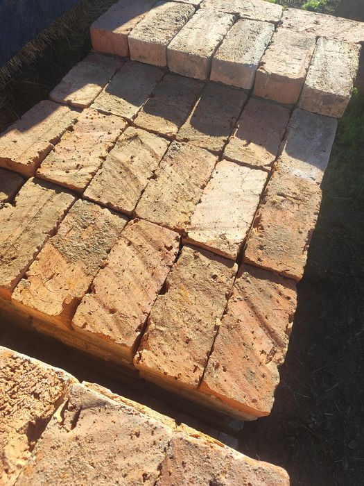 Цегла червона- силікатна б/у