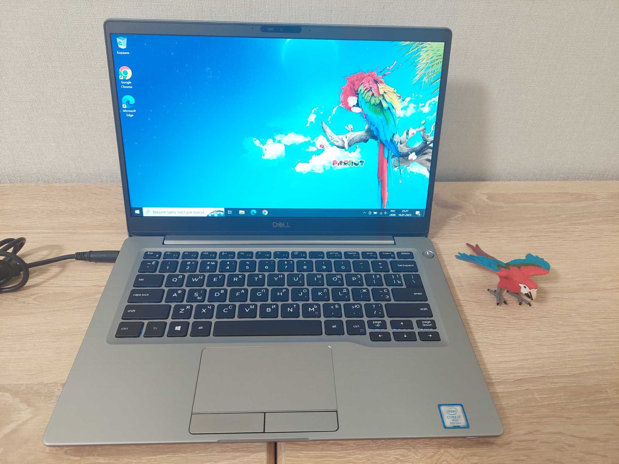 Тонкий и легкий ноутбук Dell Latitude 7300 i7-8665 16gb SSD FHD IPS #1