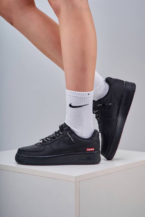 36-45 Nike Air Force 1 x Supreme Black