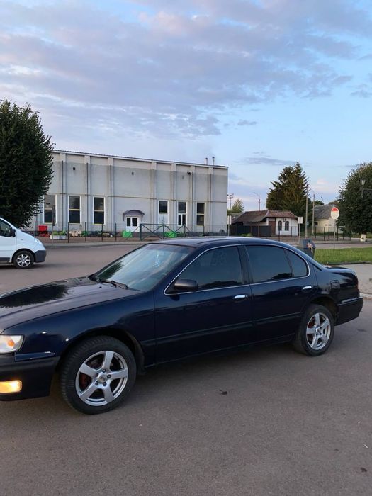Продам Nissan Maxima