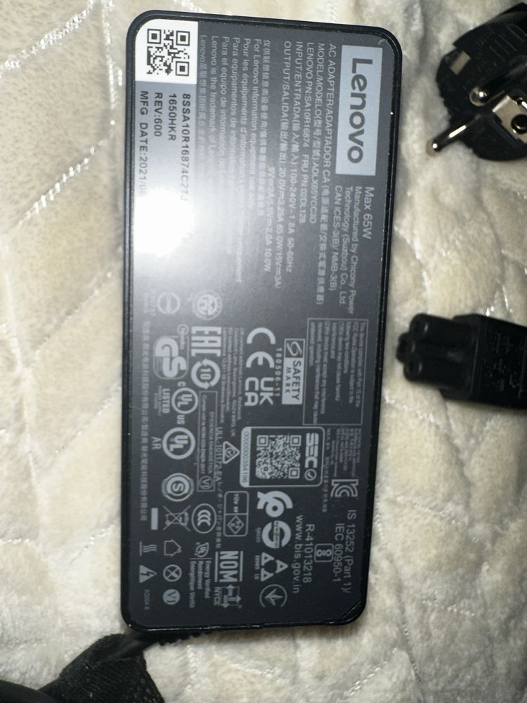 Зарядное устройство lenovo 65w type C