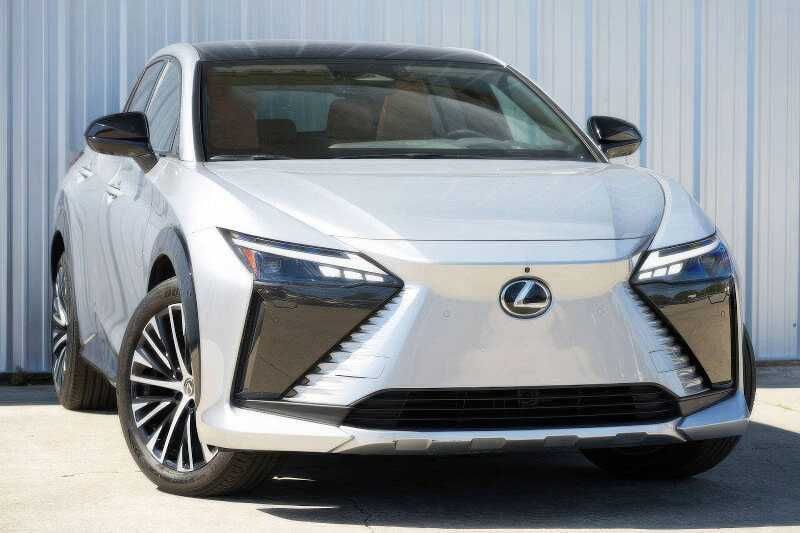 2023 Lexus RZ 450e Luxury