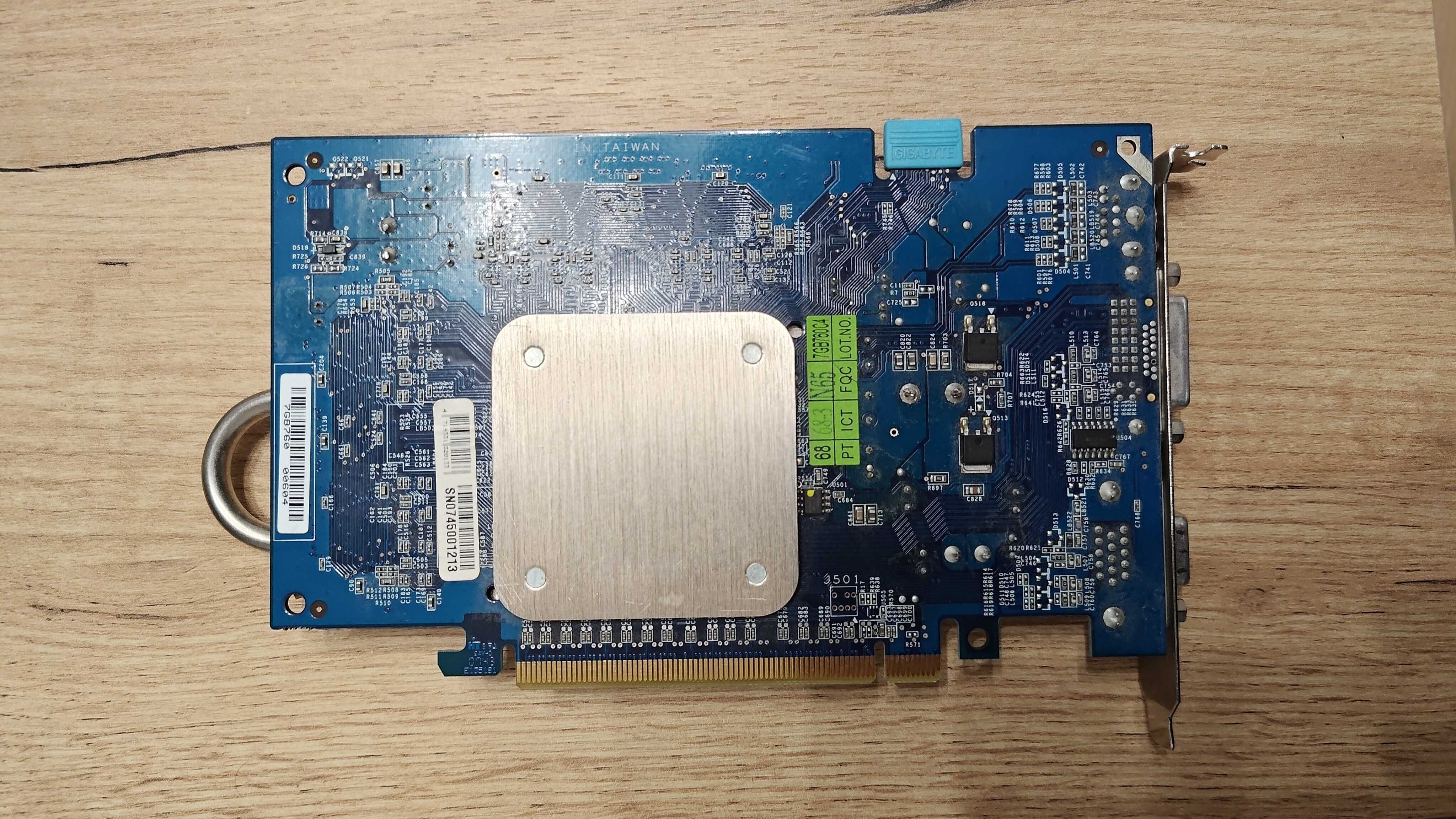 Karta graficzna nVidia GeForce 7300 Gigabyte GV-NX73T256P-RH
