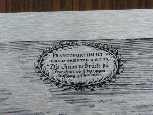 Quadro antigo em metal e madeira 43x32