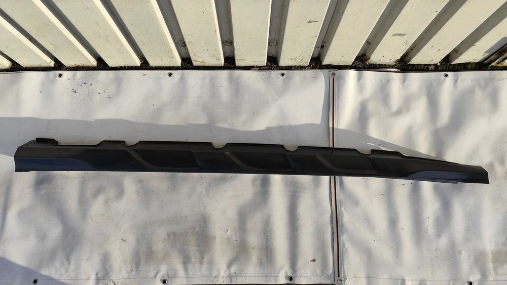 HYUNDAI KONA PRÓG LISTWA PROGOWA LEWA 87751-J9500