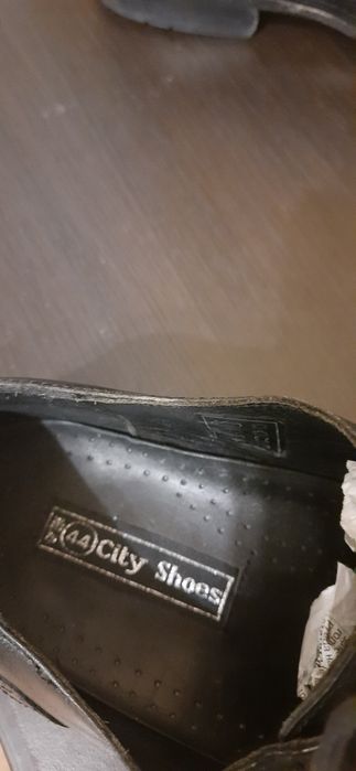 Мужские кожанные туфли, броги, оксфорды