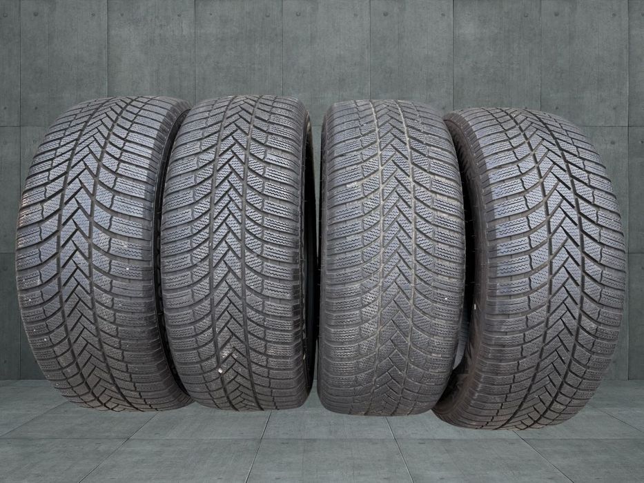 Opony zimowe 235/55R19 Bridgestone Blizak LM005