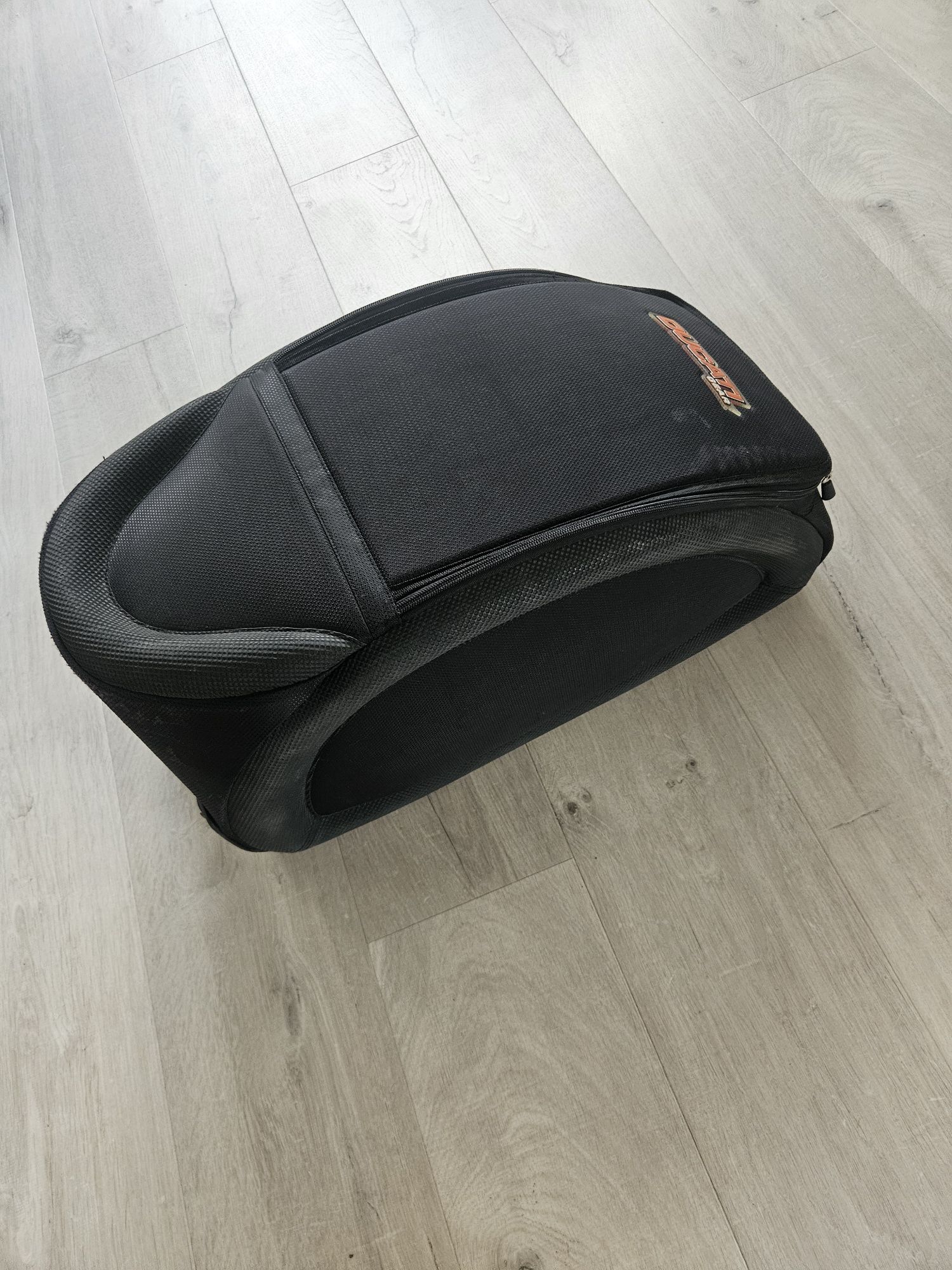 Walizka Ducati Gear mała walizka bagaż podręczny