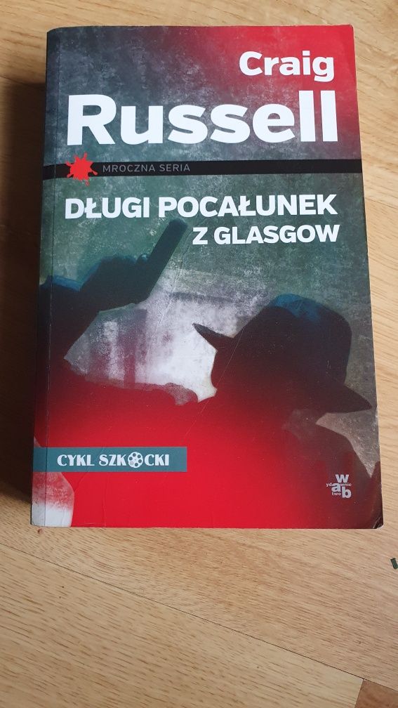 "Długi pocałunek z Glasgow" Craig Russell