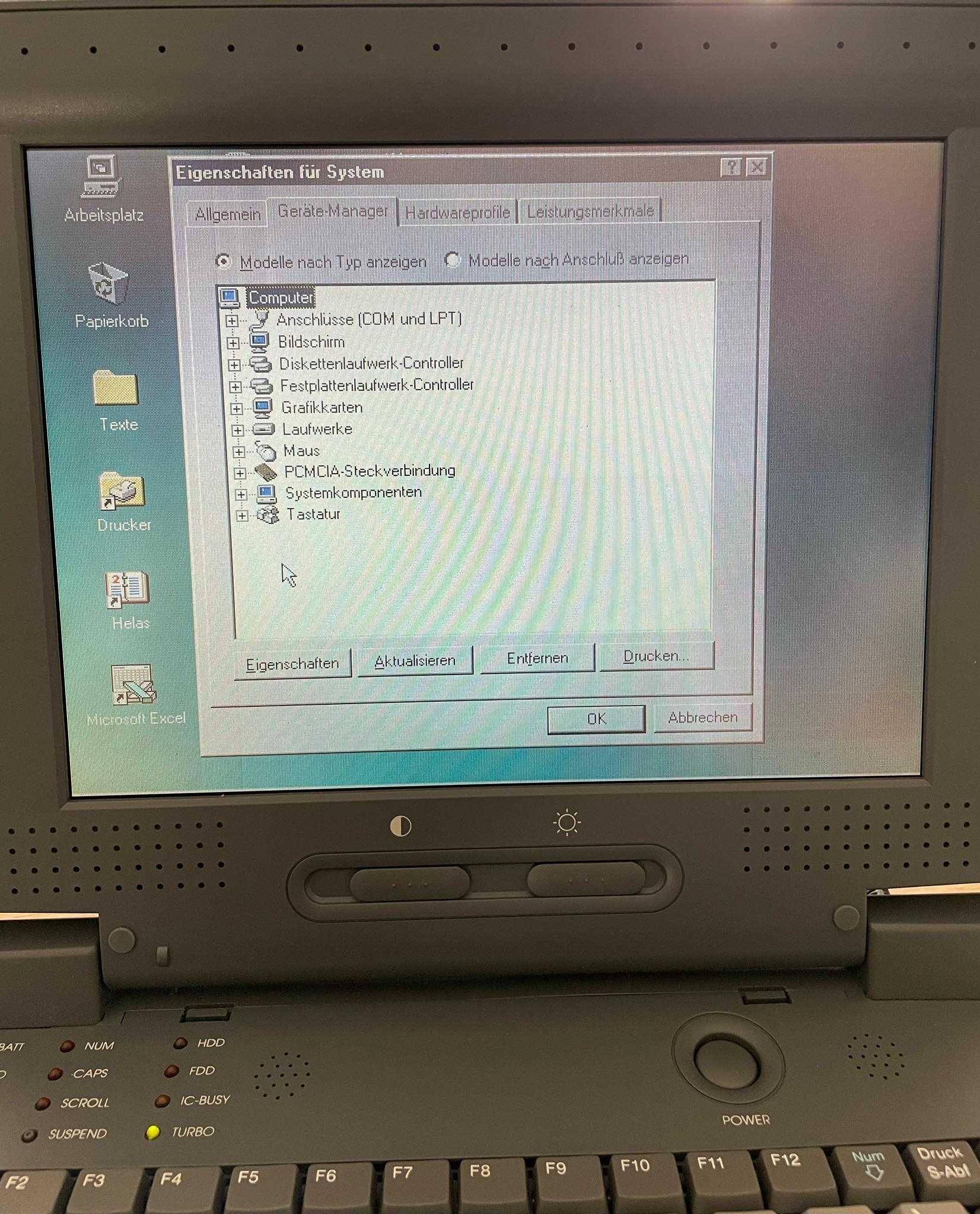 LAPTOP NOTEBOOK KOMPUTER FMA 7600 VFG 243 windows 95 1995 rok