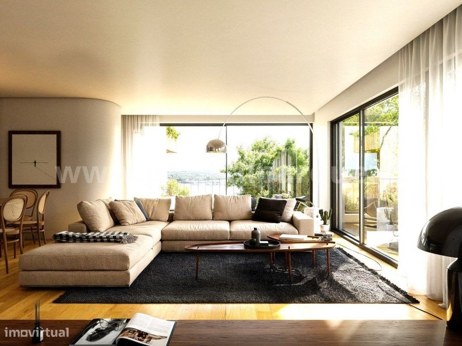 T2 c/terraço e varanda com vistas de Rio, Foz Douro