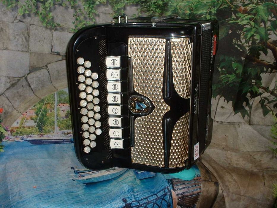 Concertinas a venda N.819