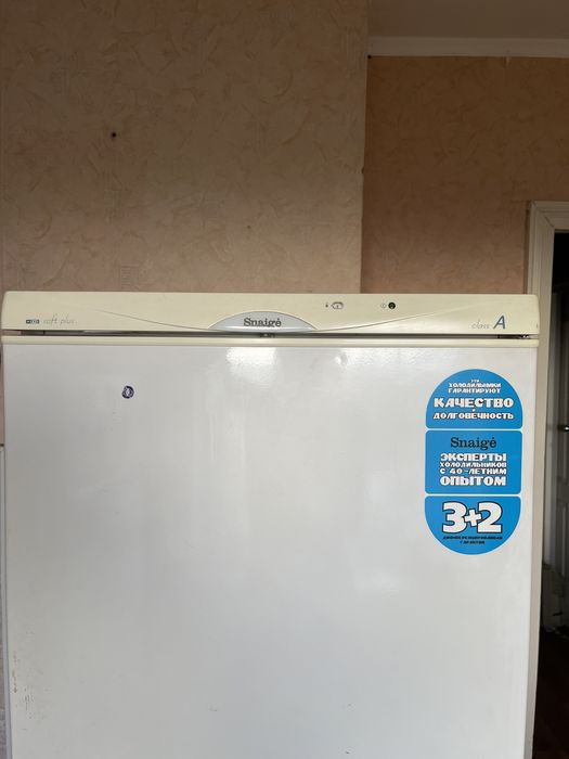 Продам холодильник Snaige