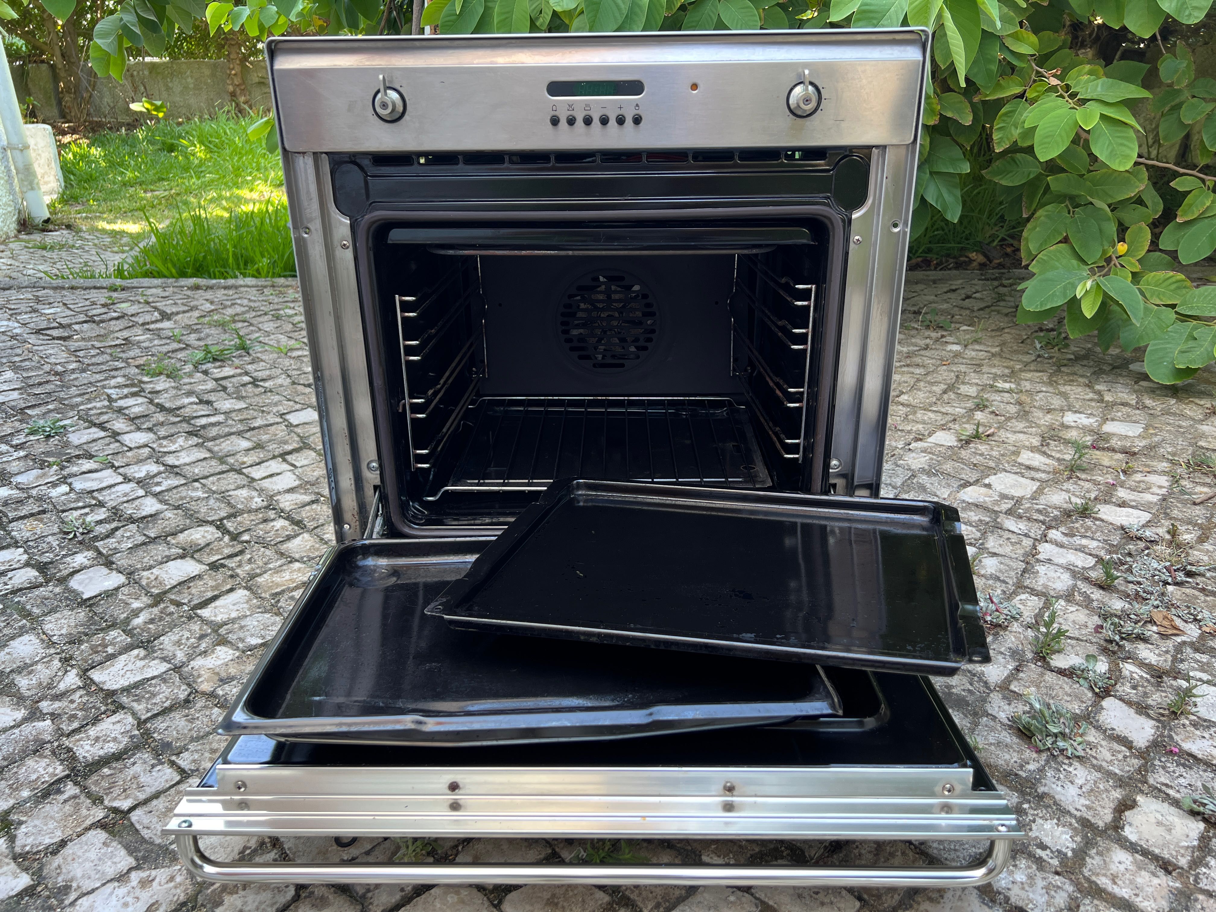 SMEG Forno + Fogão