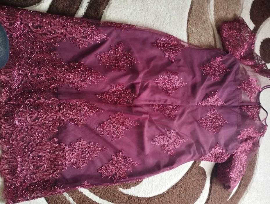 Плаття, сукня жіноча