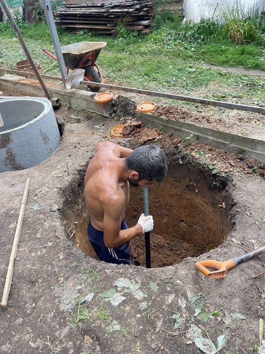 Каналізація з кілець, септики, вигрібні ями – повний комплекс робіт.