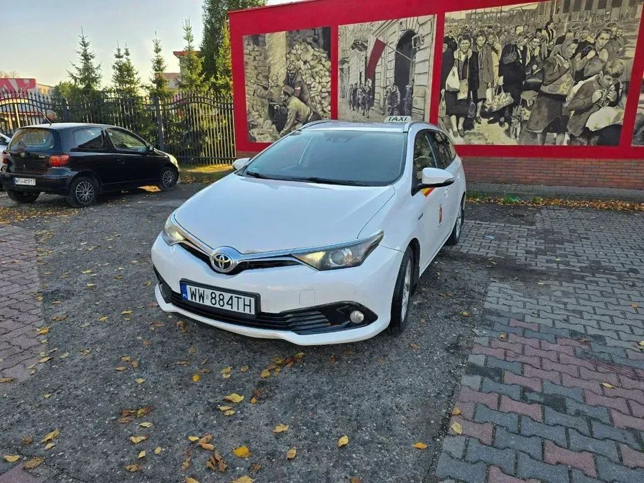 Toyota Auris Toyota Auris Hybrid LPG