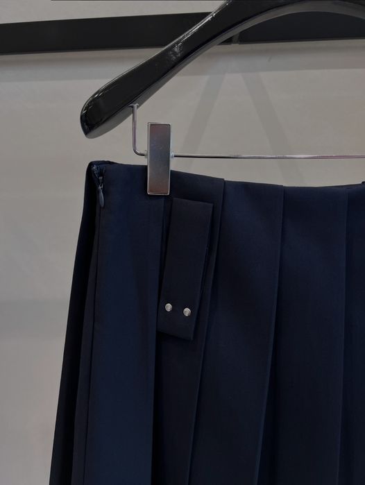 Prada plisowana spódnica z wysokim stanem