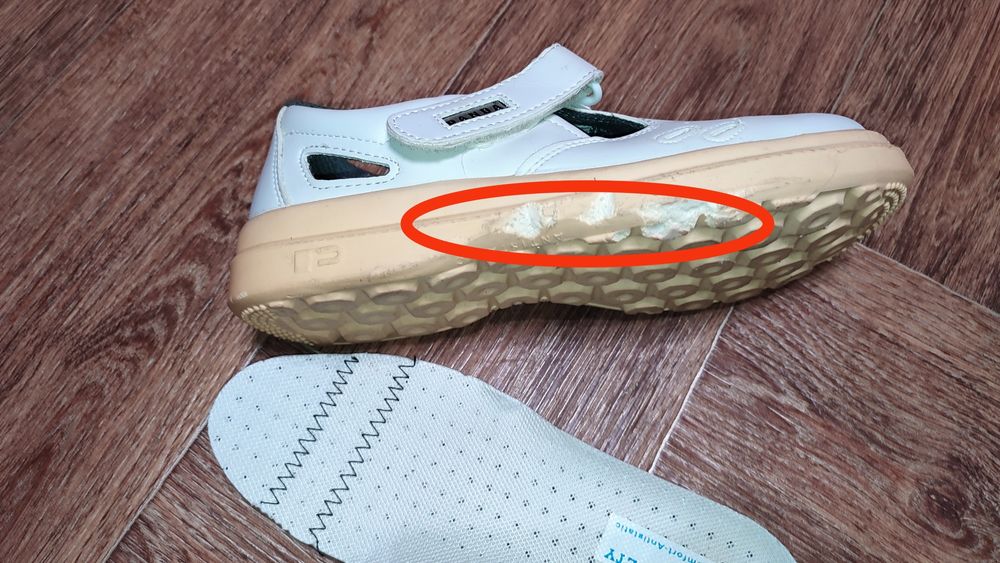 Професійні черевики 39р