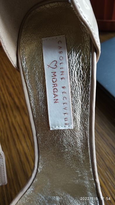 Босоножки женские светлобежевые