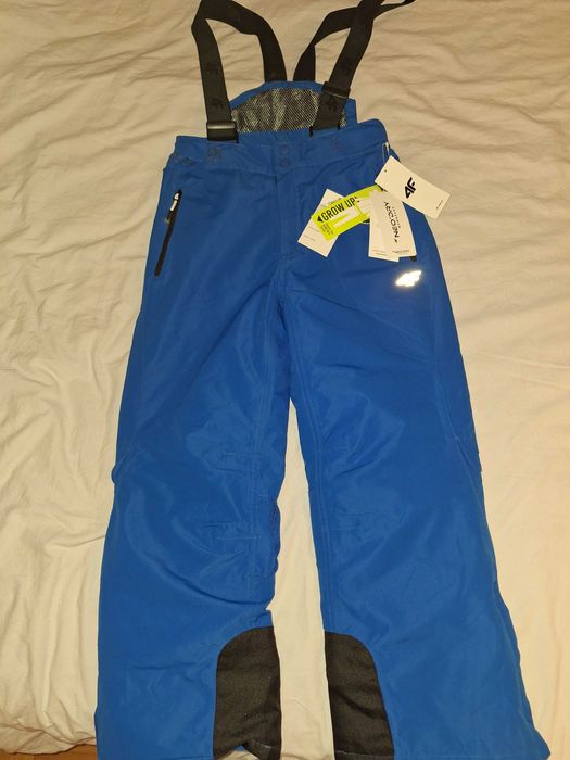 Nowe spodnie chłopięce 4F na sanki rozmiar 146