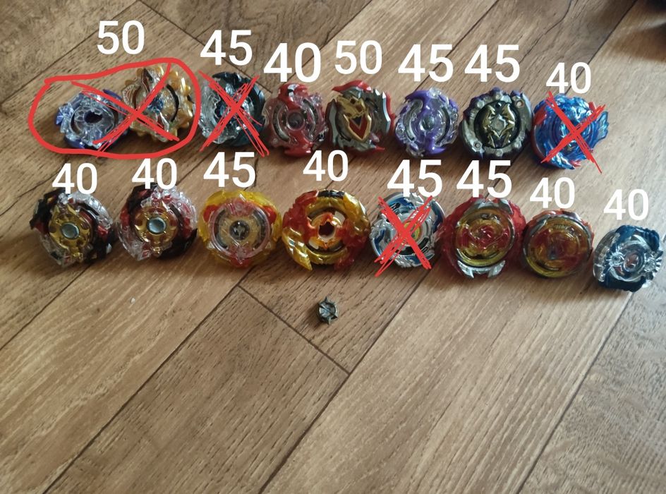 Продаю бейблейд в отличном состоянии