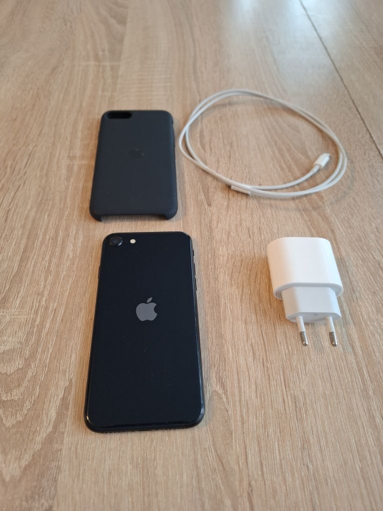 Nowy iPhone se 128gb 2022r.