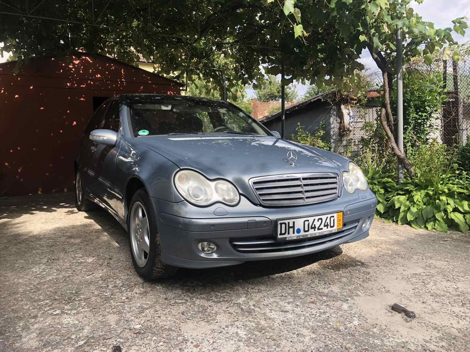 Mercedes c-class 200