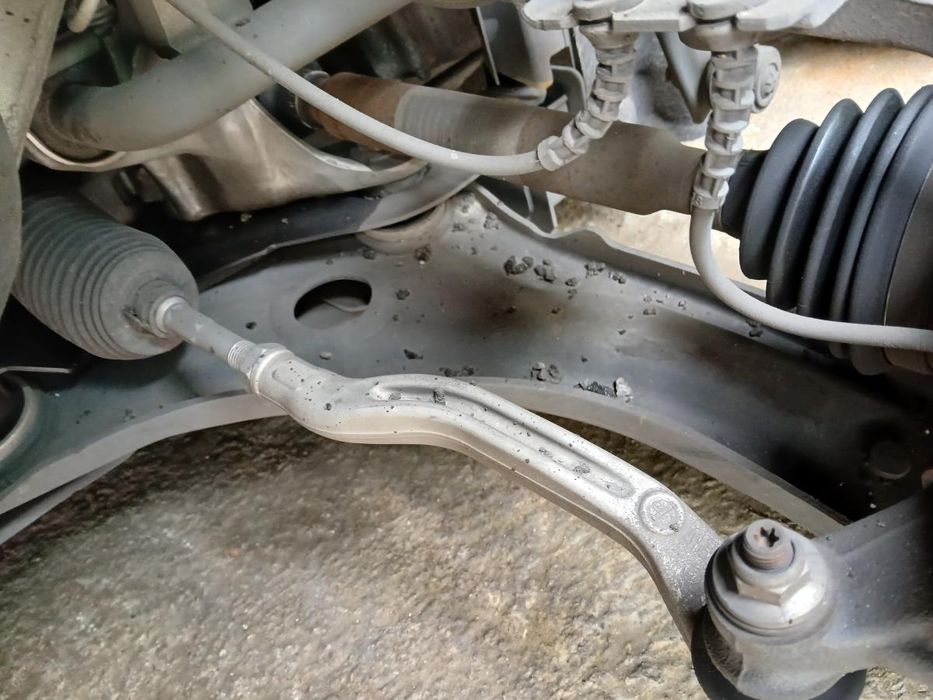 Braço de suspensão frente direito RENAULT Megane IV Grandtour (K9A/M_)