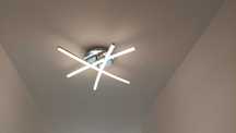 Lampa sufitowa LED 3 ramienna.