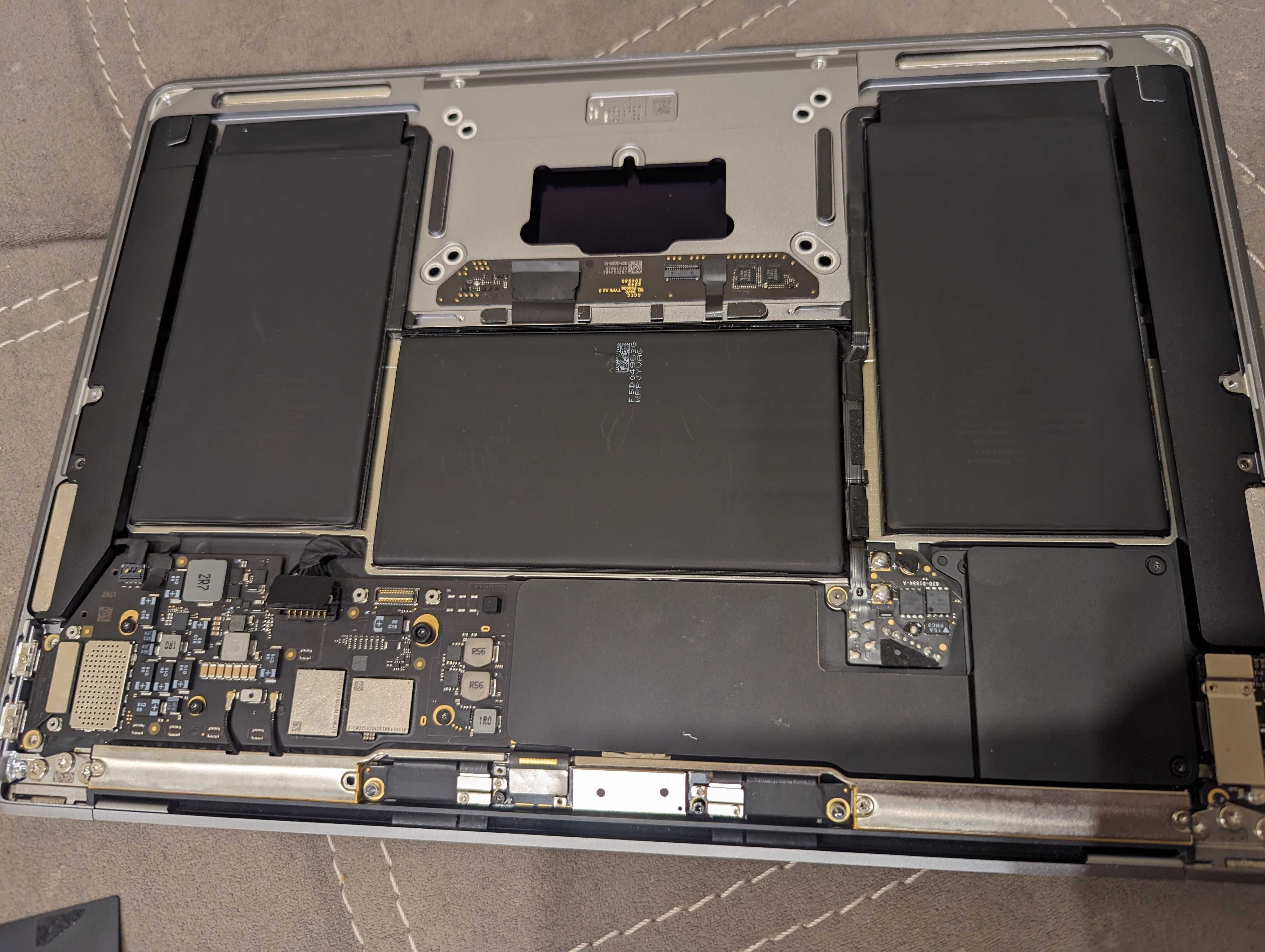 Батарея MacBook Air 2020 M1, а2337 разборка