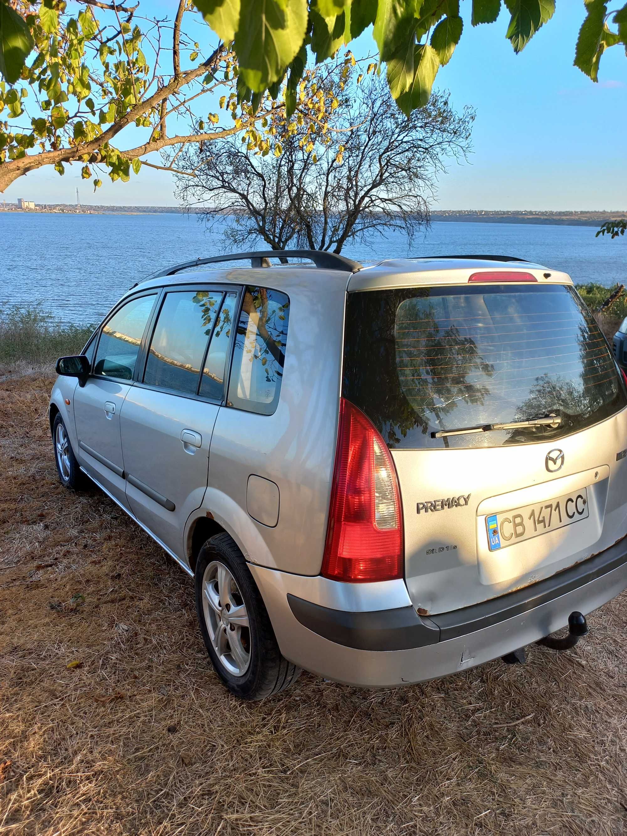 MAZDA PREMACY (мінівен) 2001