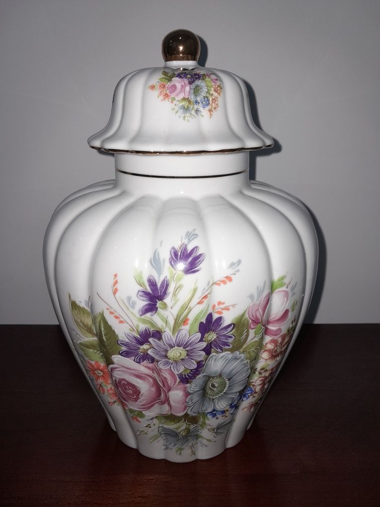 Potes e guarda jóias porcelana