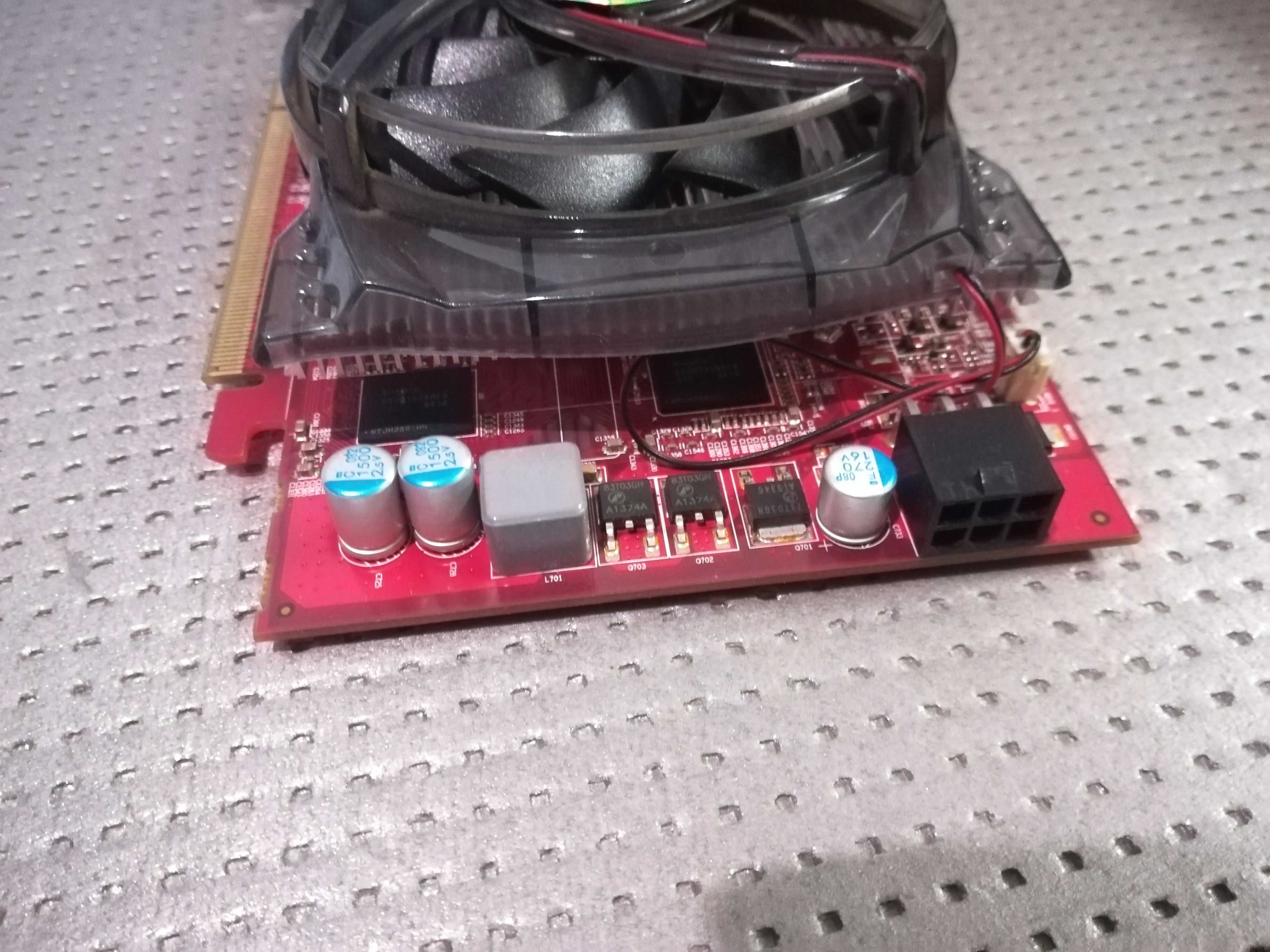 рабочая видеокарта 1гб GDDR5 PowerColor HD5750  DVI, vga, Display Port