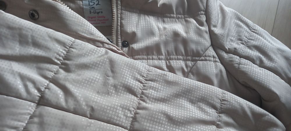 Kurtka dziewczęca reserved r. 152