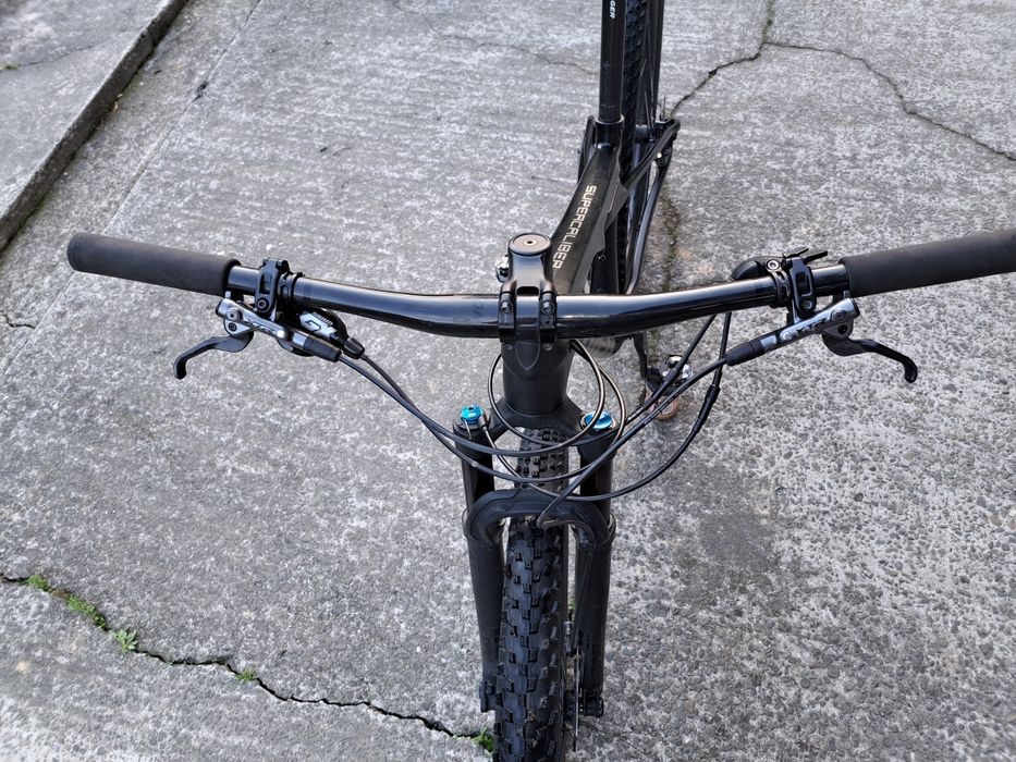 Rower Trek Supercaliber 9.8 karbon full