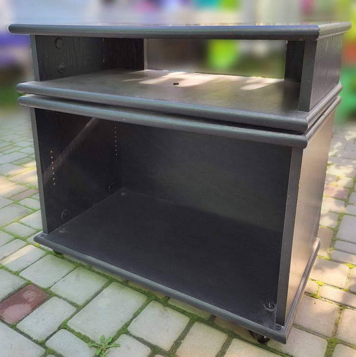 Тумба поворотна, на 90 градусів