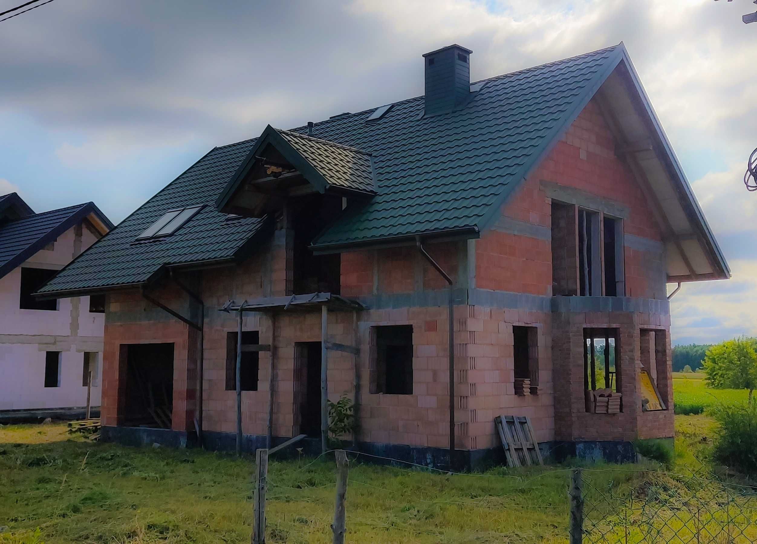 Dom jednorodzinny w stanie surowym - Tuszów Narodowy 185 m²