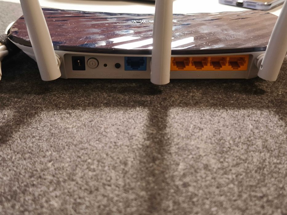 Router TP-Link Archer-C20 (AC750)