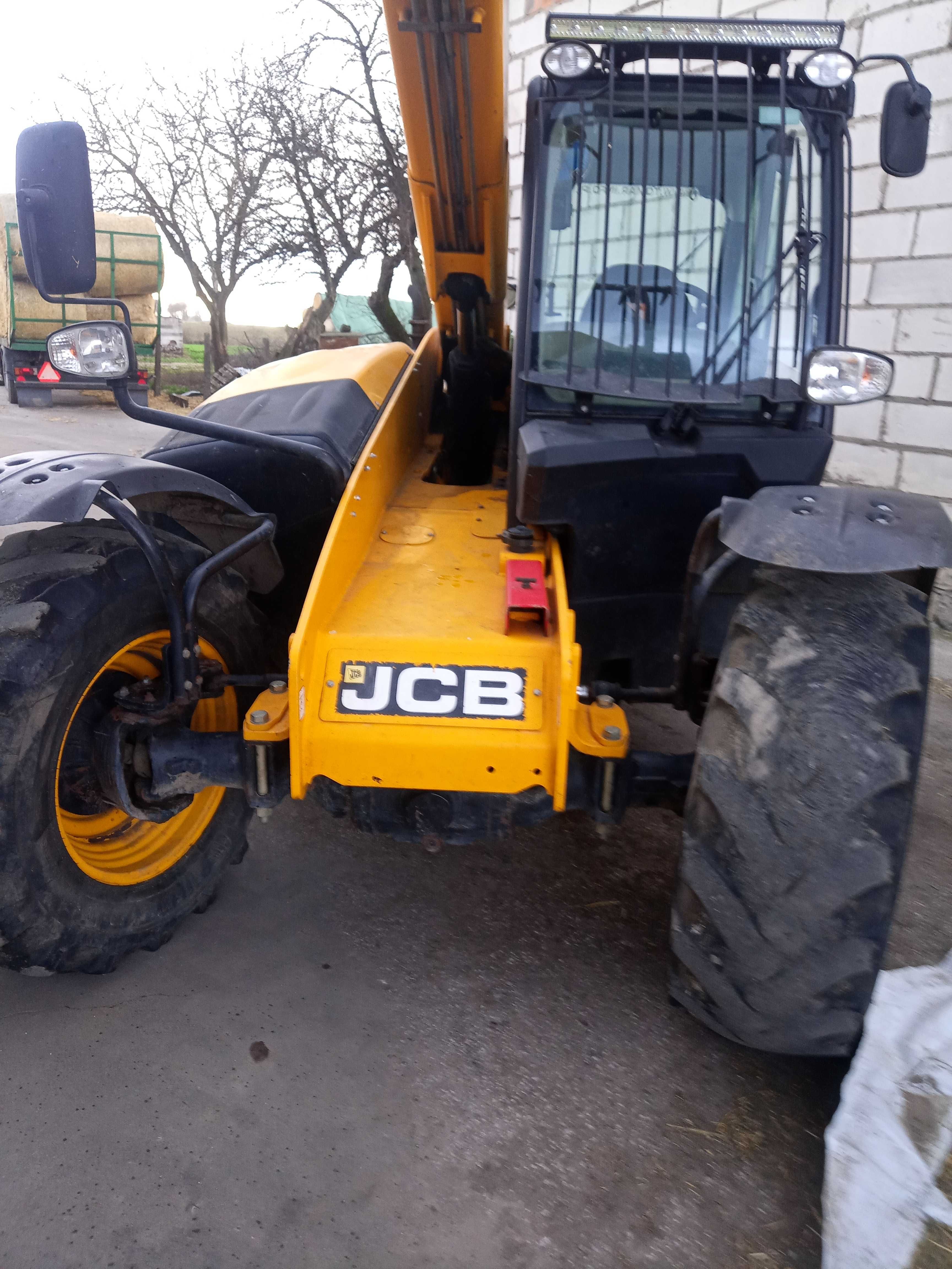 Ładowarka Teleskopowa JCB