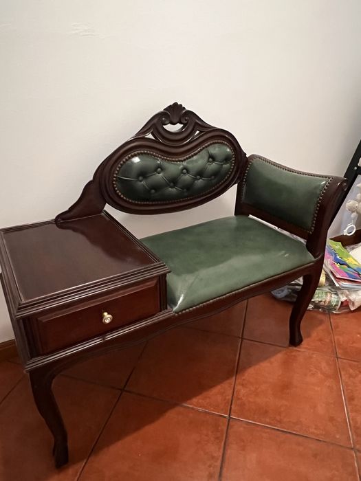 Mesa de arrumação / cadeirão