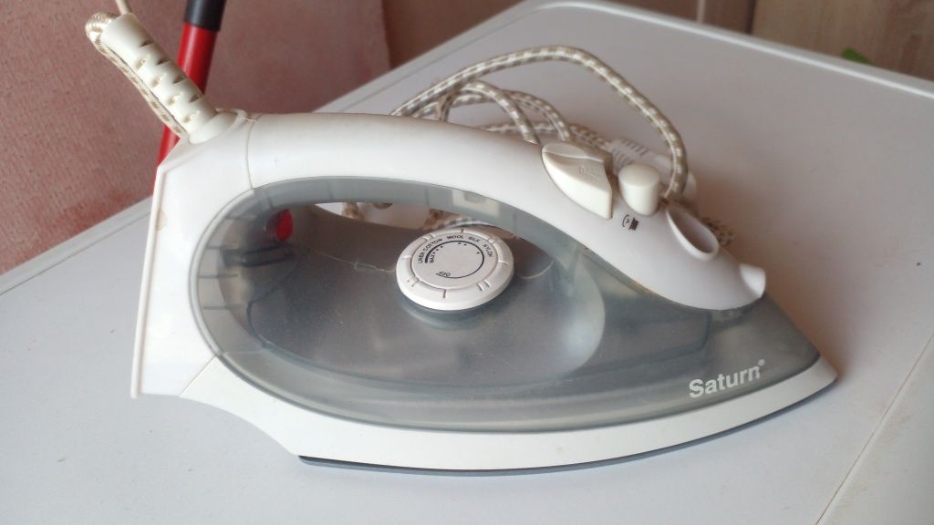 Праска Saturn (звичайна)