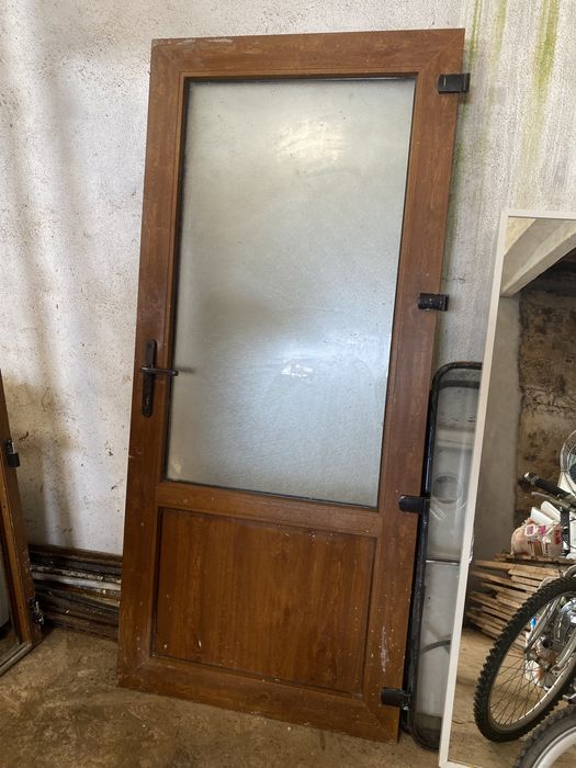 Porta de entrada vidro duplo Rehau