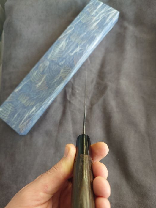 Японський ніж Bunka 180 мм .