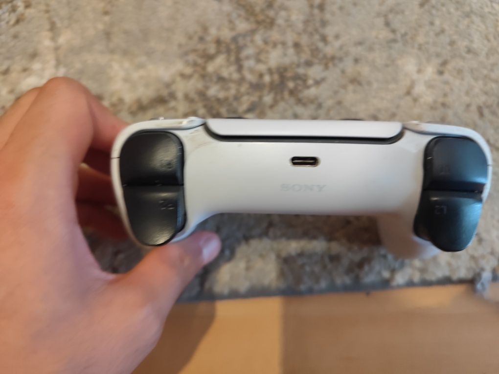 Pad od PS5 Dualsense
