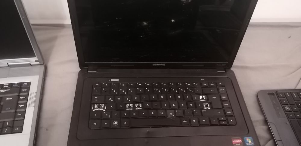 Mix laptopów. Okazyjna cena za całość!