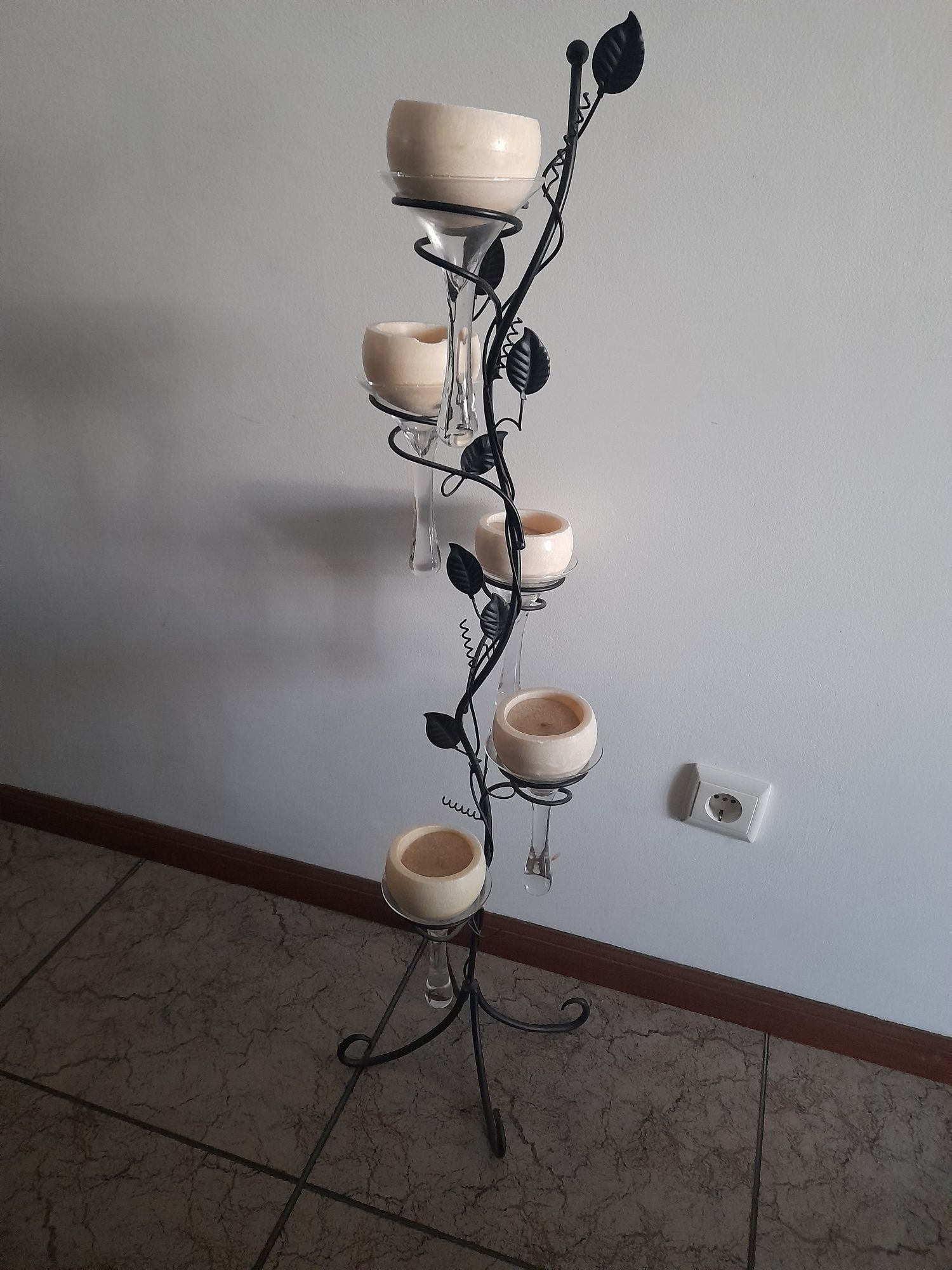 Adorno com velas