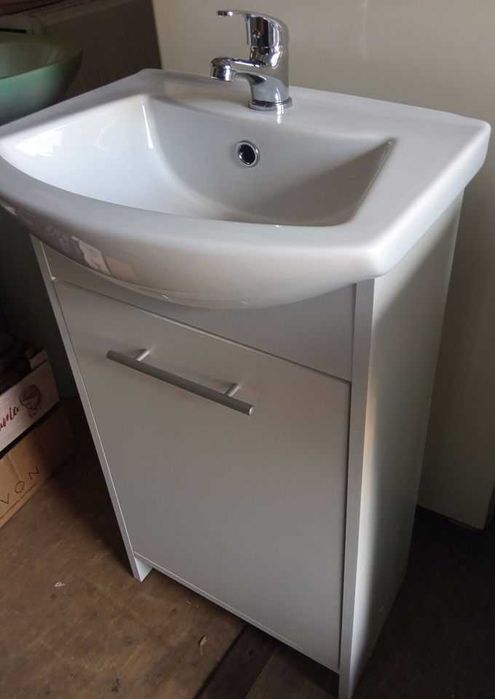 umywalka łazienkowa z baterią i szafką stojącą-kpl,nowy